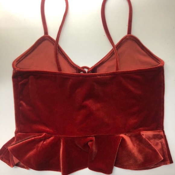 Top - Picture 2 of 2